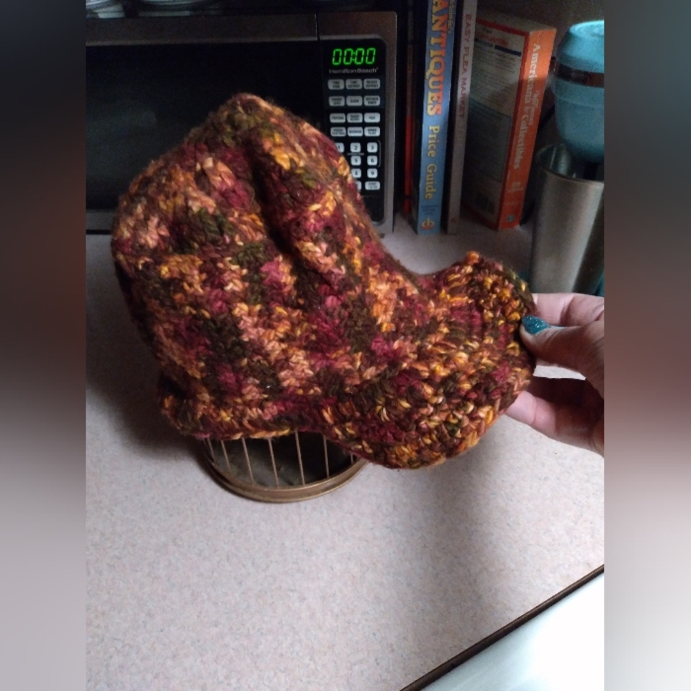 Hand Knit Hat - Picture 3 of 3